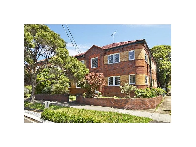 2/63 Queen Street, Ashfield NSW 2131