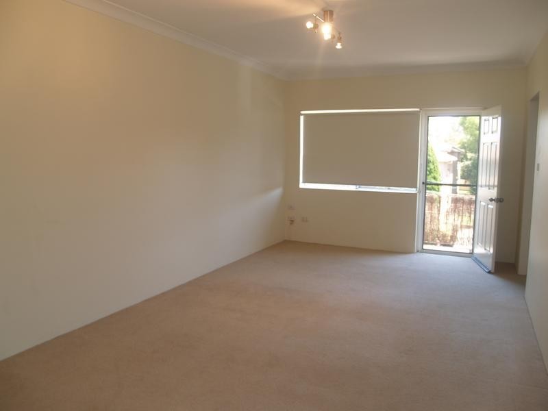 8/29 Myra Road, Dulwich Hill NSW 2203