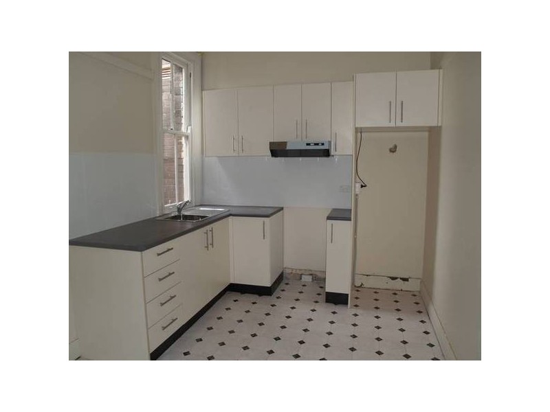 1/121 Carlton Crescent, Summer Hill NSW 2130