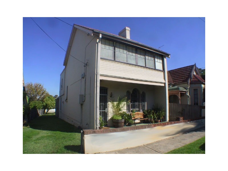 1/18 Carlton Crescent, Summer Hill NSW 2130