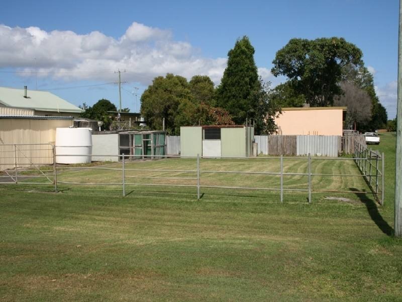 7 Curlew Avenue, Pindimar NSW 2324
