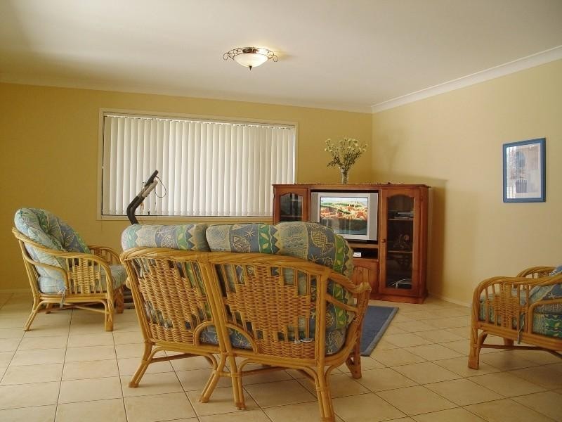 17 Windward Circuit, Tea Gardens NSW 2324