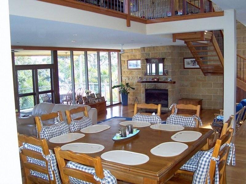 6 The Esplanade, North Arm Cove NSW 2324