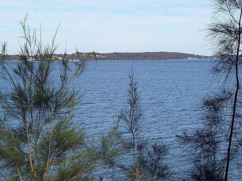 6 The Esplanade, North Arm Cove NSW 2324