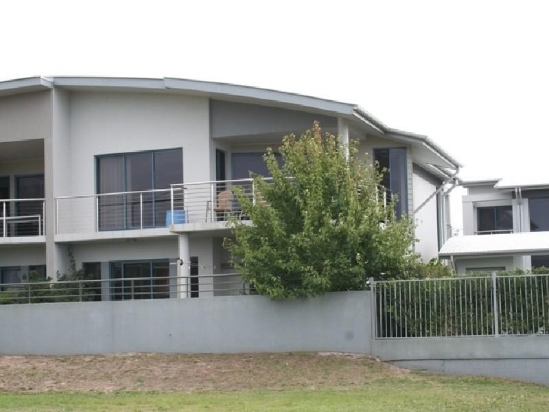 5/2 Port Stephens Street, Tea Gardens NSW 2324