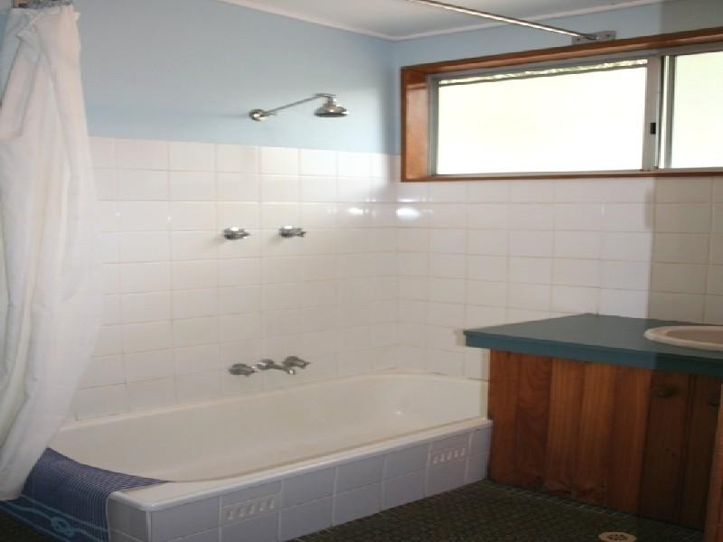 50 Mermaid Avenue, Hawks Nest NSW 2324