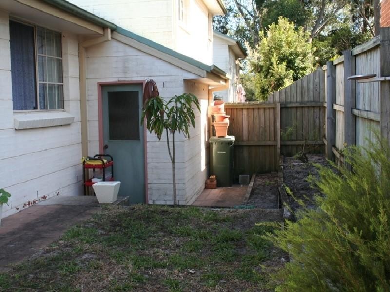 1/9 Yamba Street, Hawks Nest NSW 2324