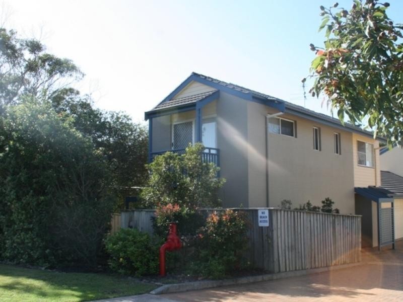 10/14 BENNETT Street, Hawks Nest NSW 2324