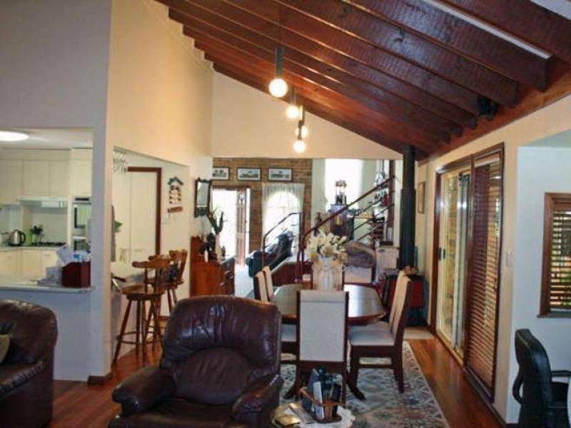 66 Albatross Avenue, Hawks Nest NSW 2324