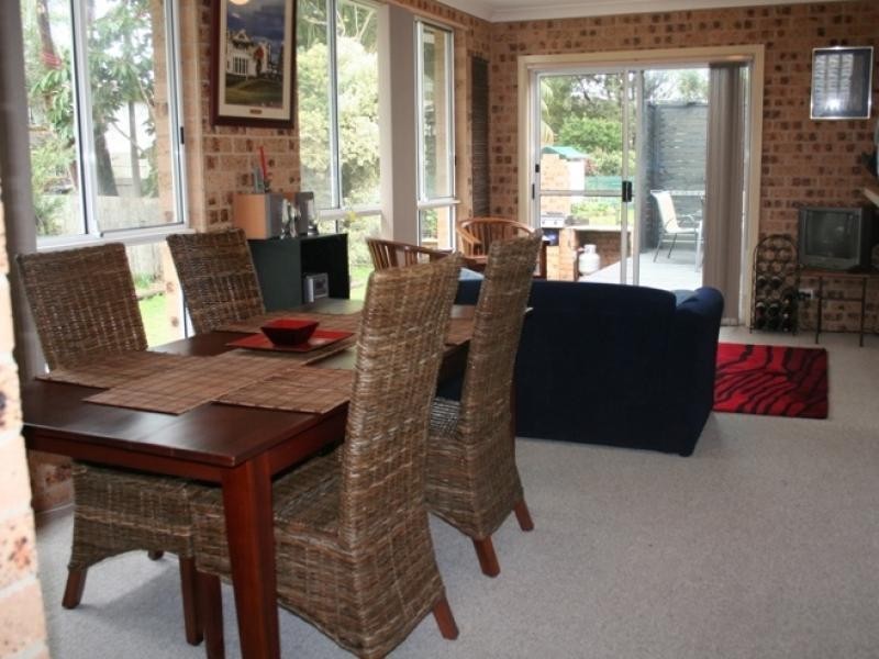 16 Albatross Avenue, Hawks Nest NSW 2324