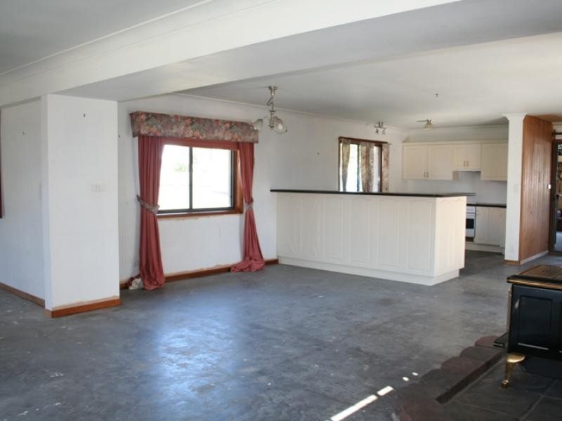 37 Myall Street, Tea Gardens NSW 2324