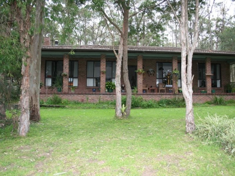 81 Cove Boulevard, North Arm Cove NSW 2324