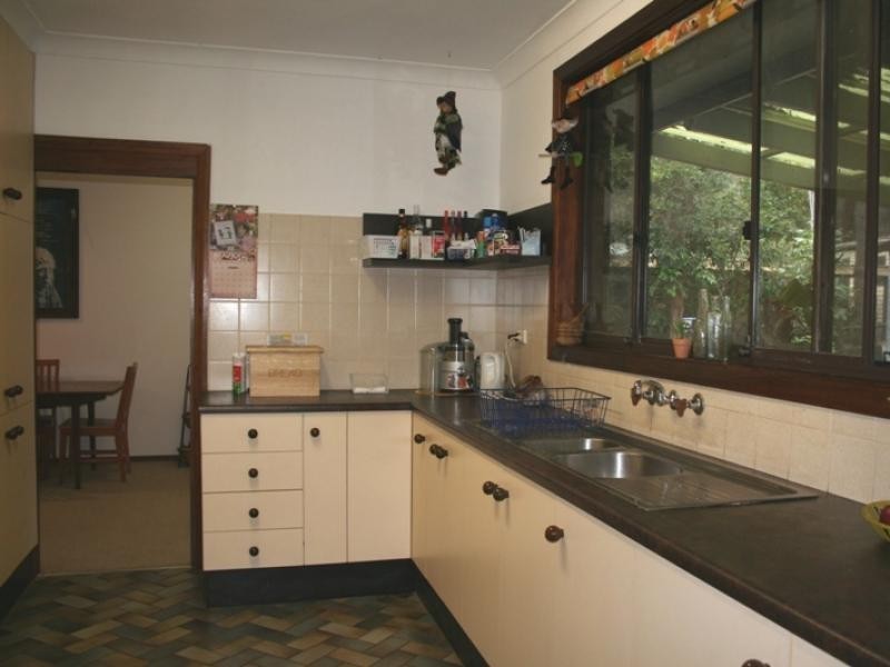 81 Cove Boulevard, North Arm Cove NSW 2324