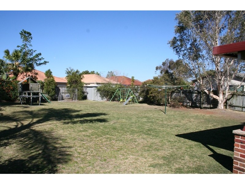 24 Myall Street, Tea Gardens NSW 2324