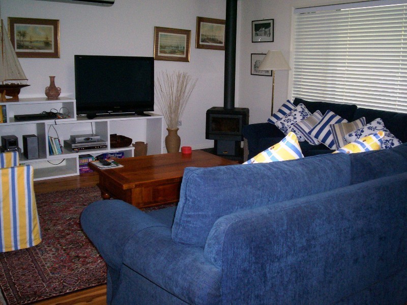 5 Curlew Avenue, Hawks Nest NSW 2324