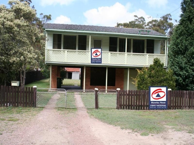 40 Yamba Street, Hawks Nest NSW 2324