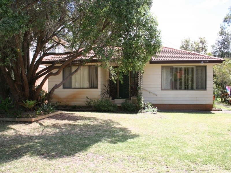 25 Ibis Avenue, Hawks Nest NSW 2324