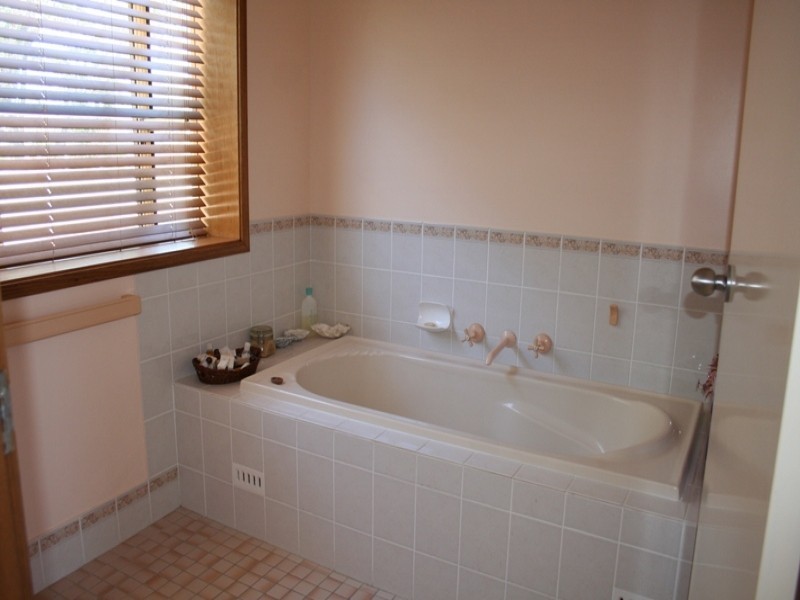 9 Cooloon Street, Hawks Nest NSW 2324