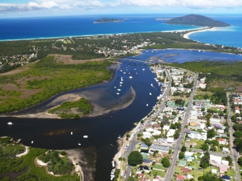 6 Guya Street, Hawks Nest NSW 2324