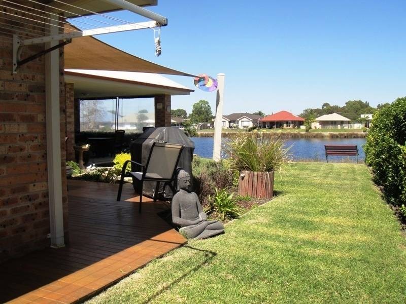 18 Windward Circuit, Tea Gardens NSW 2324