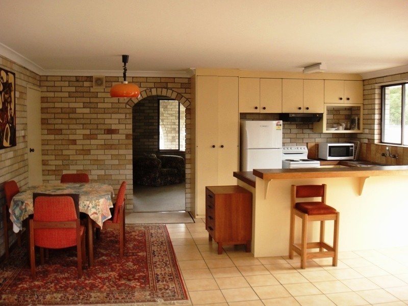 16 Dolphin Avenue, Hawks Nest NSW 2324
