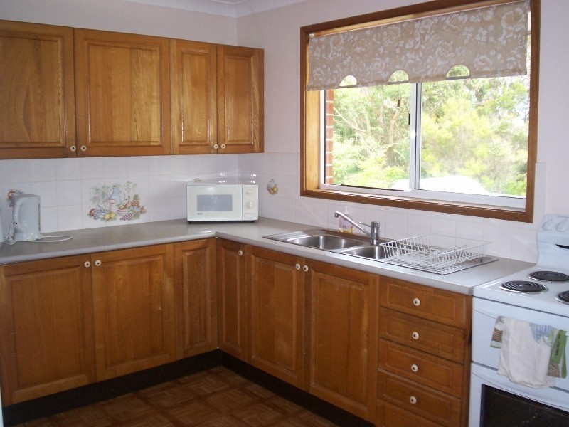 37 The Boulevarde, Hawks Nest NSW 2324