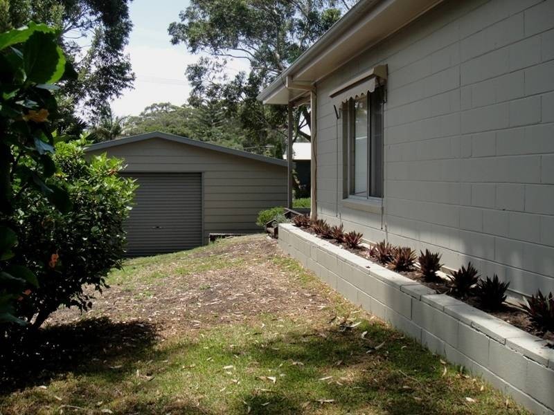20 Binda Street, Hawks Nest NSW 2324