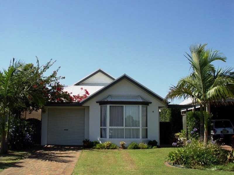 12 Port Way, Tea Gardens NSW 2324