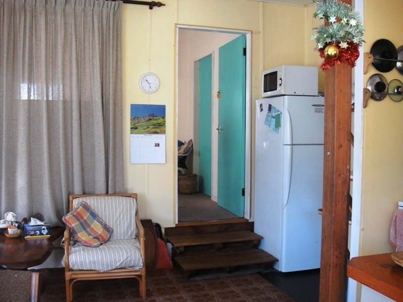 11 Moola Street, Hawks Nest NSW 2324