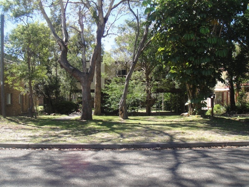 14 Margaret Street, Hawks Nest NSW 2324