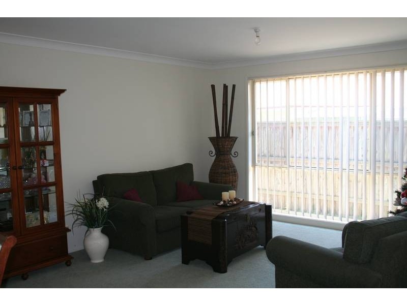 25 BILLABONG AVENUE, Tea Gardens NSW 2324