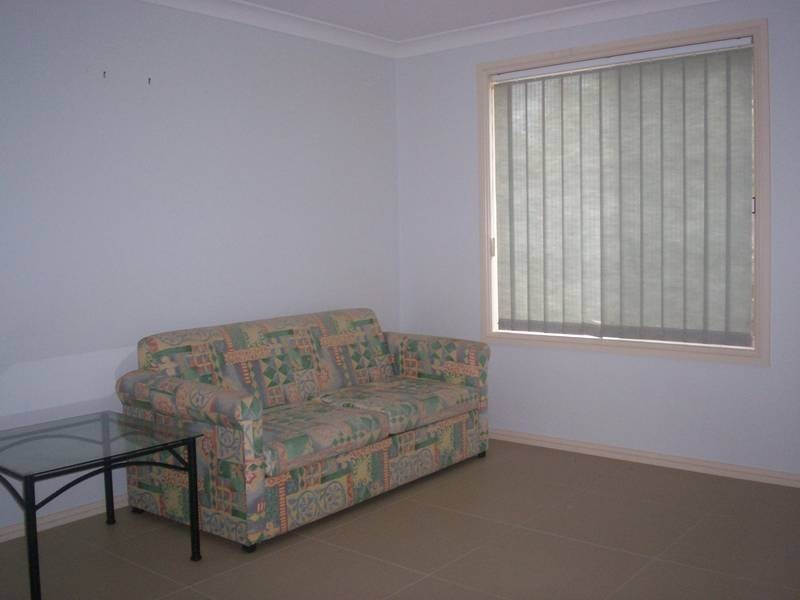 3/9 YAMBA, Hawks Nest NSW 2324