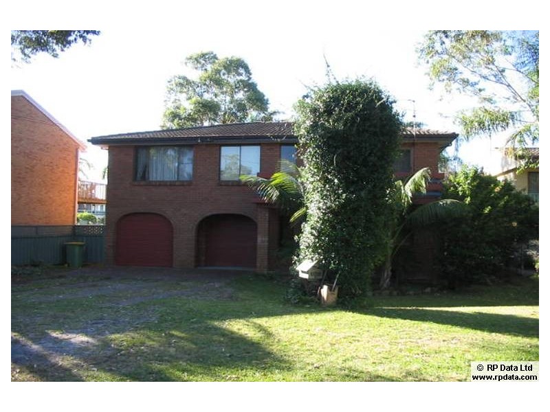 3 Sundeck Avenue, Hawks Nest NSW 2324