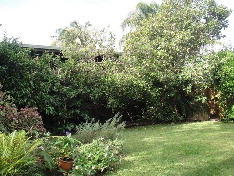 18 Moira Parade, Hawks Nest NSW 2324