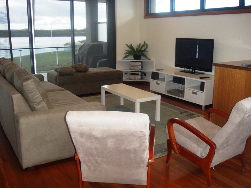 44 Moira Parade, Hawks Nest NSW 2324