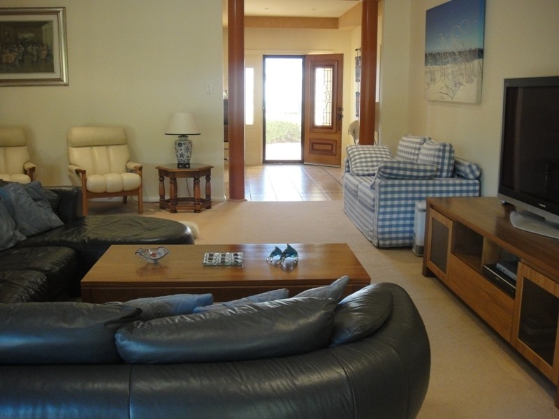 3 Sanctuary Close, Tea Gardens NSW 2324