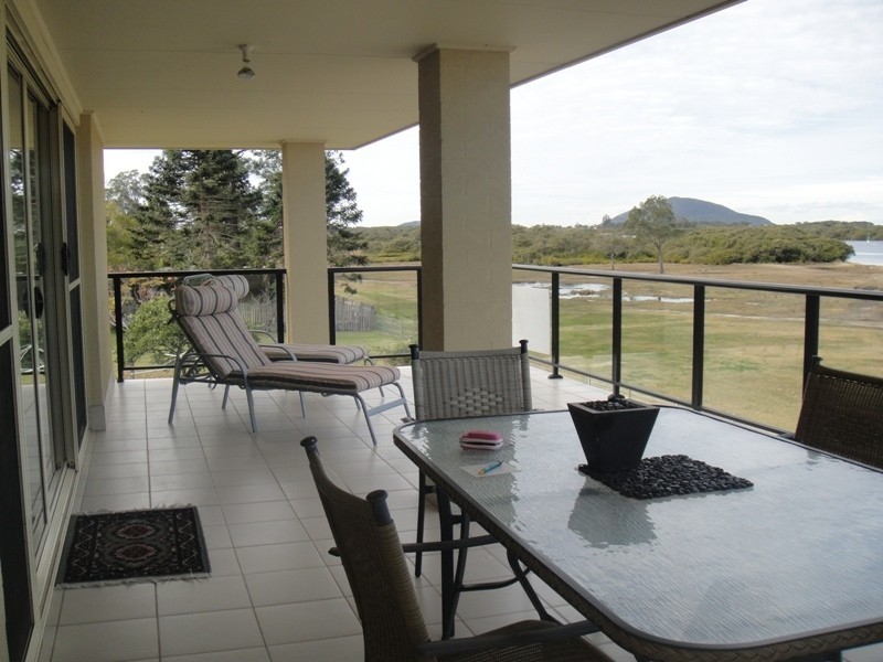 94 Bayview Road, Tea Gardens NSW 2324