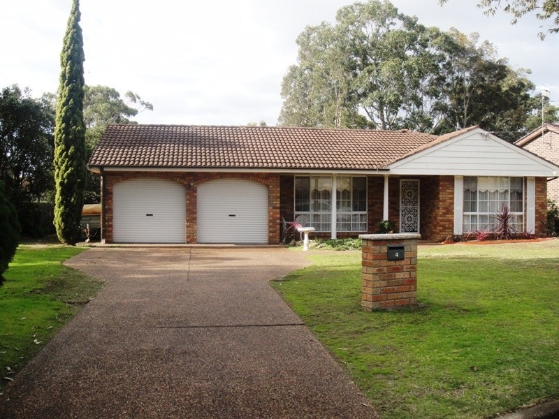 4 Albatross Avenue, Hawks Nest NSW 2324