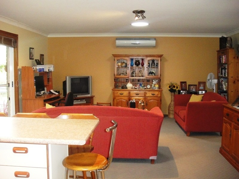 4 Albatross Avenue, Hawks Nest NSW 2324