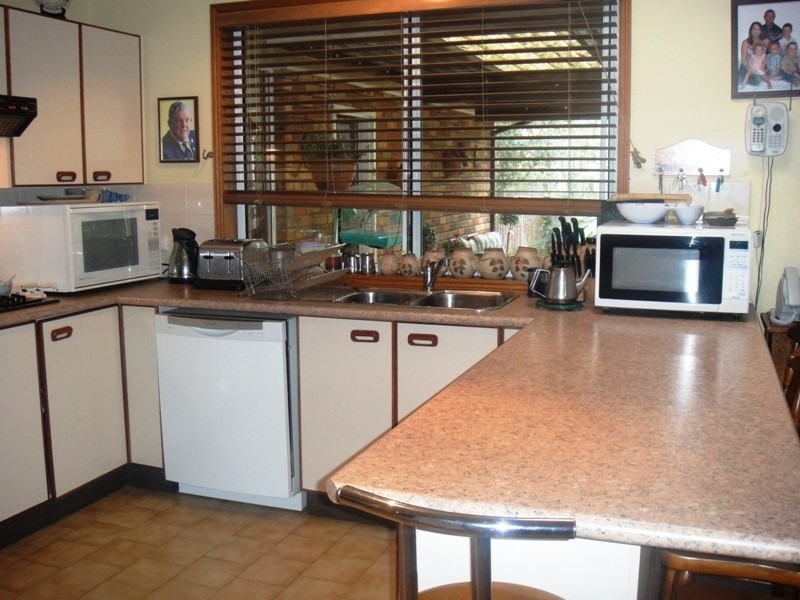 4 Albatross Avenue, Hawks Nest NSW 2324