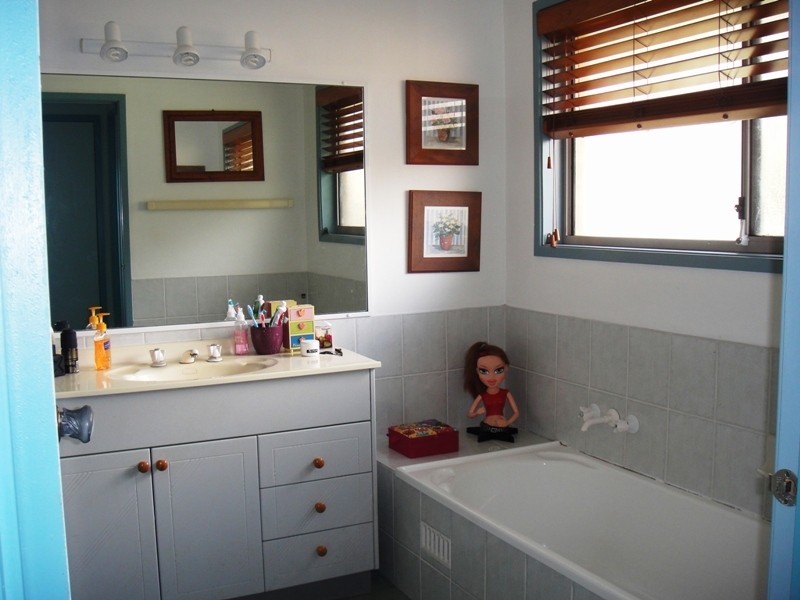 19 Holbert Close, Tea Gardens NSW 2324