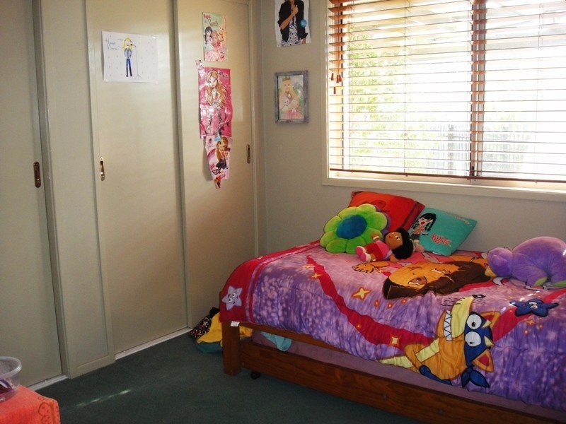 19 Holbert Close, Tea Gardens NSW 2324