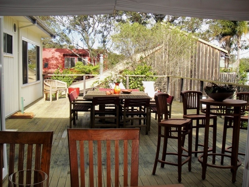 7 Dolphin Avenue, Hawks Nest NSW 2324