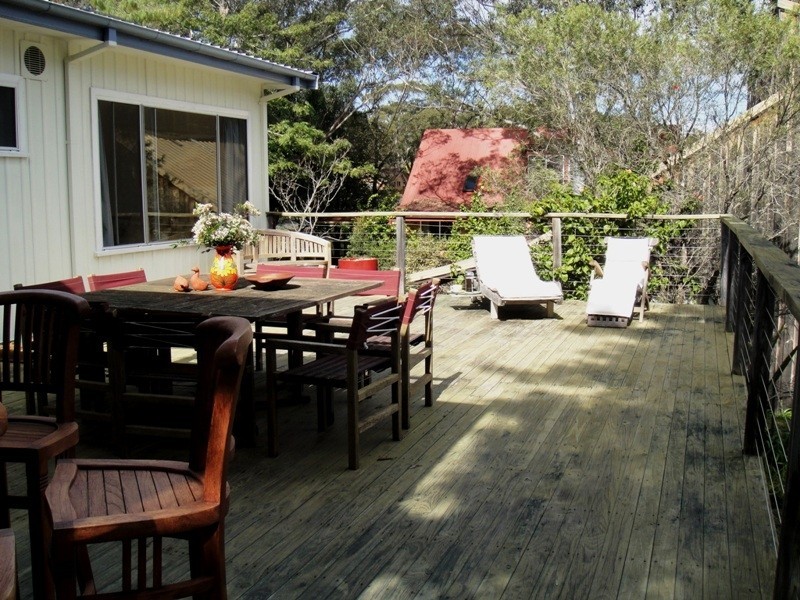 7 Dolphin Avenue, Hawks Nest NSW 2324