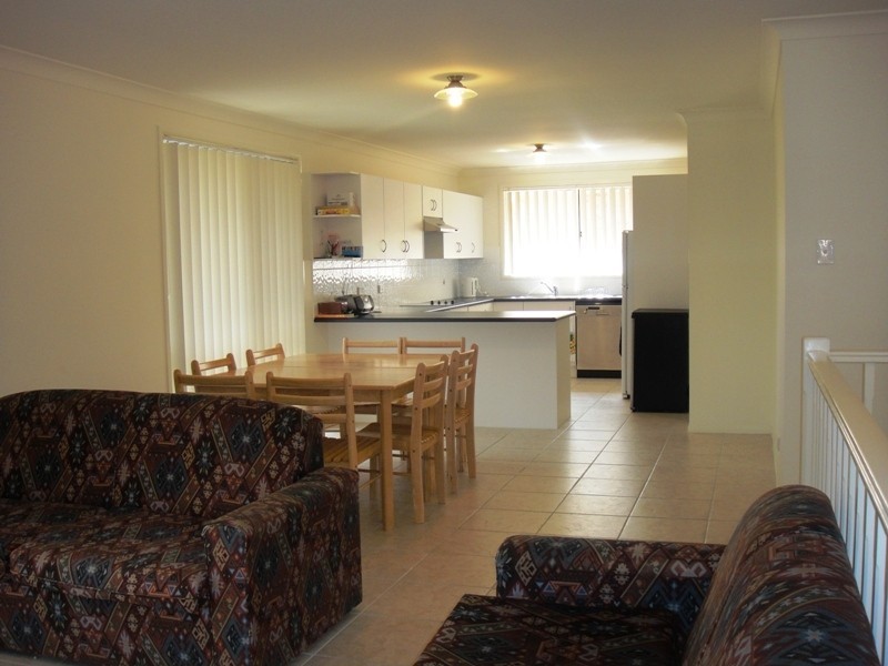 2/30 Binda Street, Hawks Nest NSW 2324
