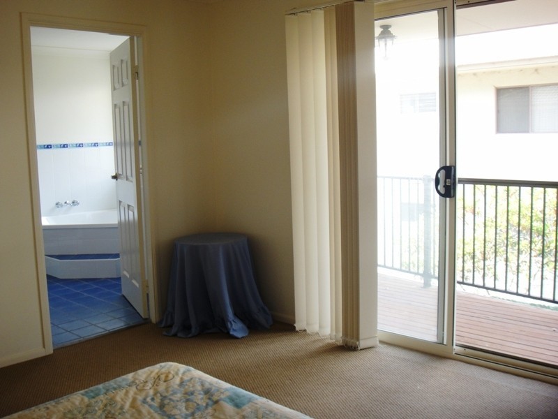 2/30 Binda Street, Hawks Nest NSW 2324