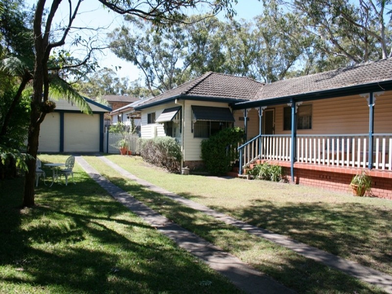 4 Cooloon Street, Hawks Nest NSW 2324