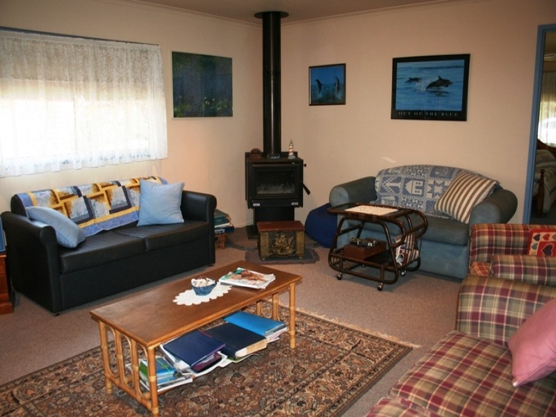 4 Cooloon Street, Hawks Nest NSW 2324