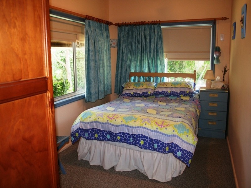 4 Cooloon Street, Hawks Nest NSW 2324