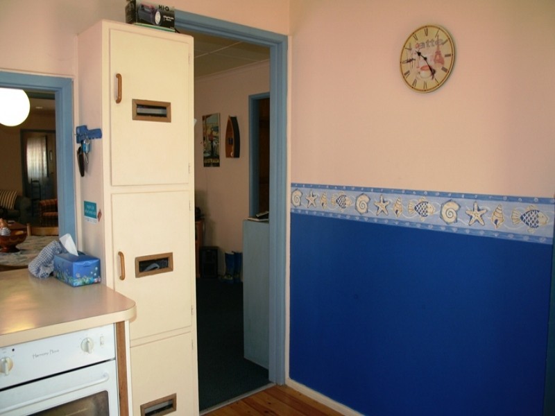 4 Cooloon Street, Hawks Nest NSW 2324